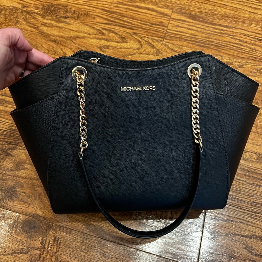 🌟LIKE NEW🌟Authentic Michael Kors Handbag